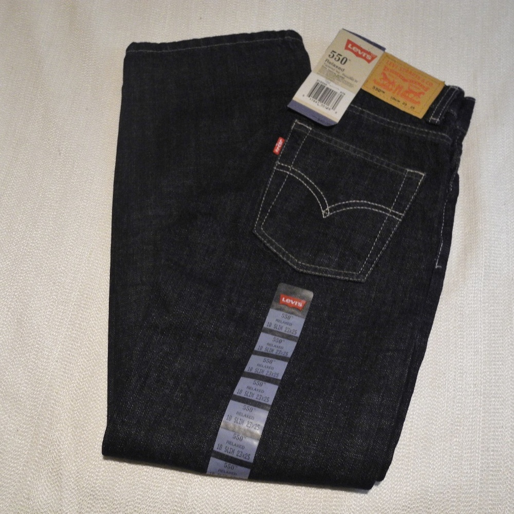NWT Levi 550 Boys Relaxed Fit Sz. 10 Slim 23 x 25